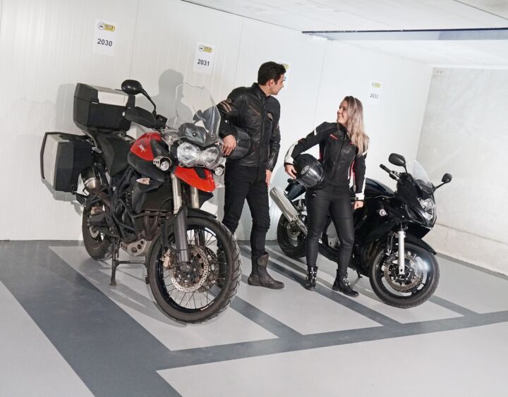 motoropslag line-up met eigenarenjpg